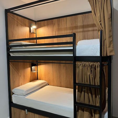 Hostel Welcome Benidorm Bagian luar foto