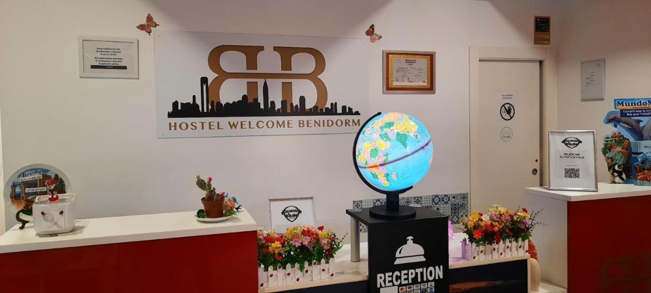 Hostel Welcome Benidorm Bagian luar foto